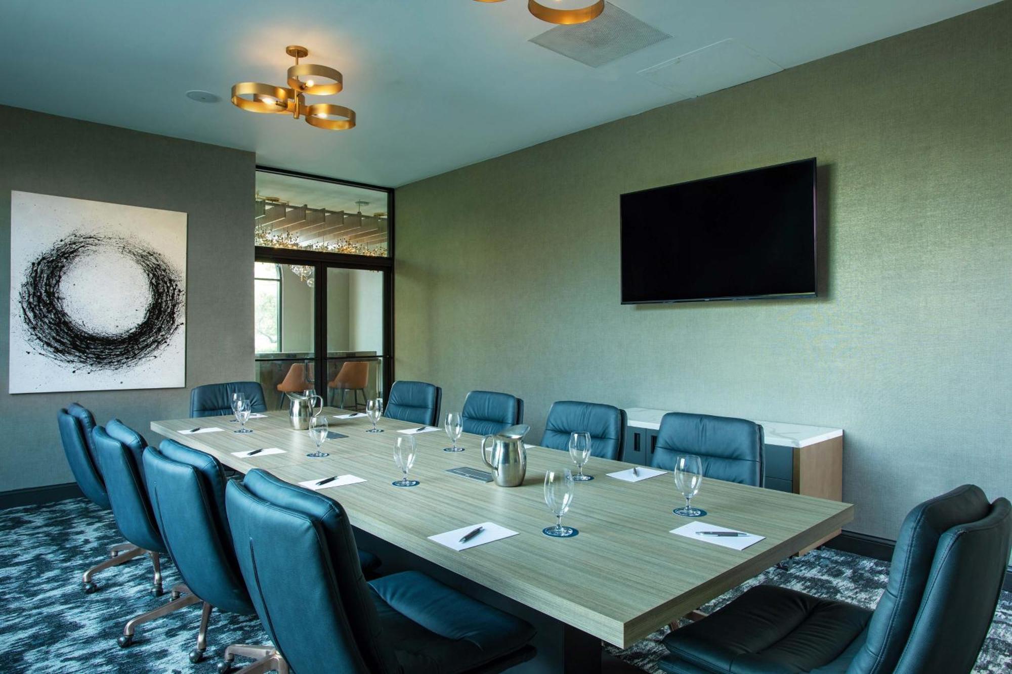 Sheraton Suites Columbus Worthington Екстериор снимка