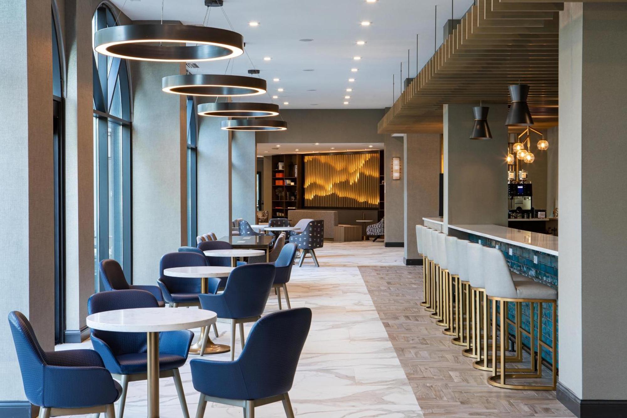 Sheraton Suites Columbus Worthington Екстериор снимка