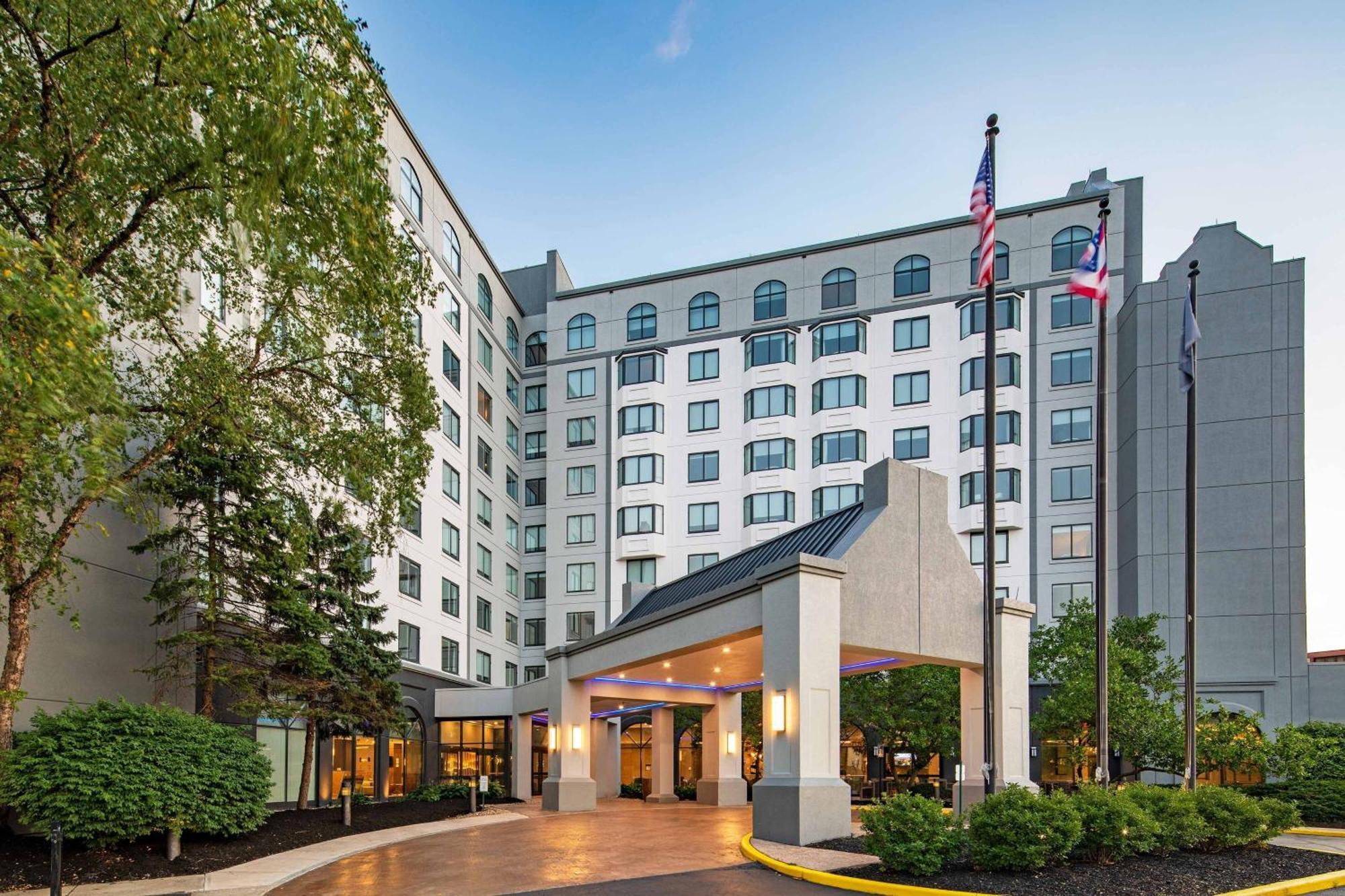 Sheraton Suites Columbus Worthington Екстериор снимка