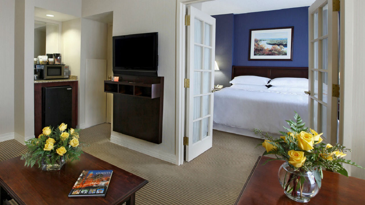 Sheraton Suites Columbus Worthington Екстериор снимка